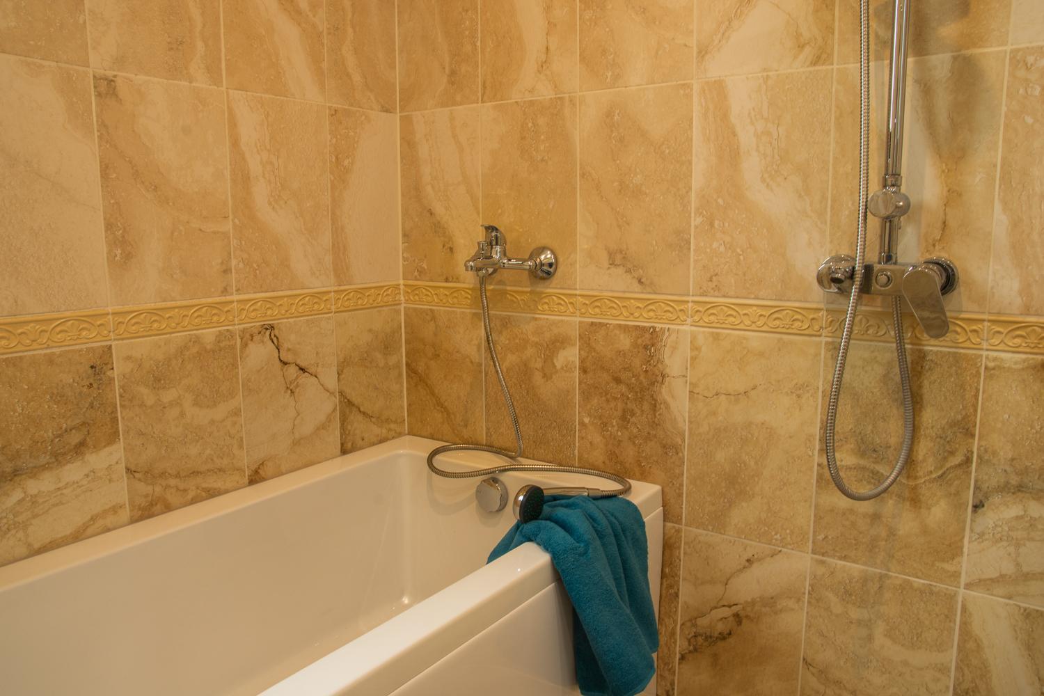 Vemara City Boutique Hotel-Free Parking Varna Exteriör bild