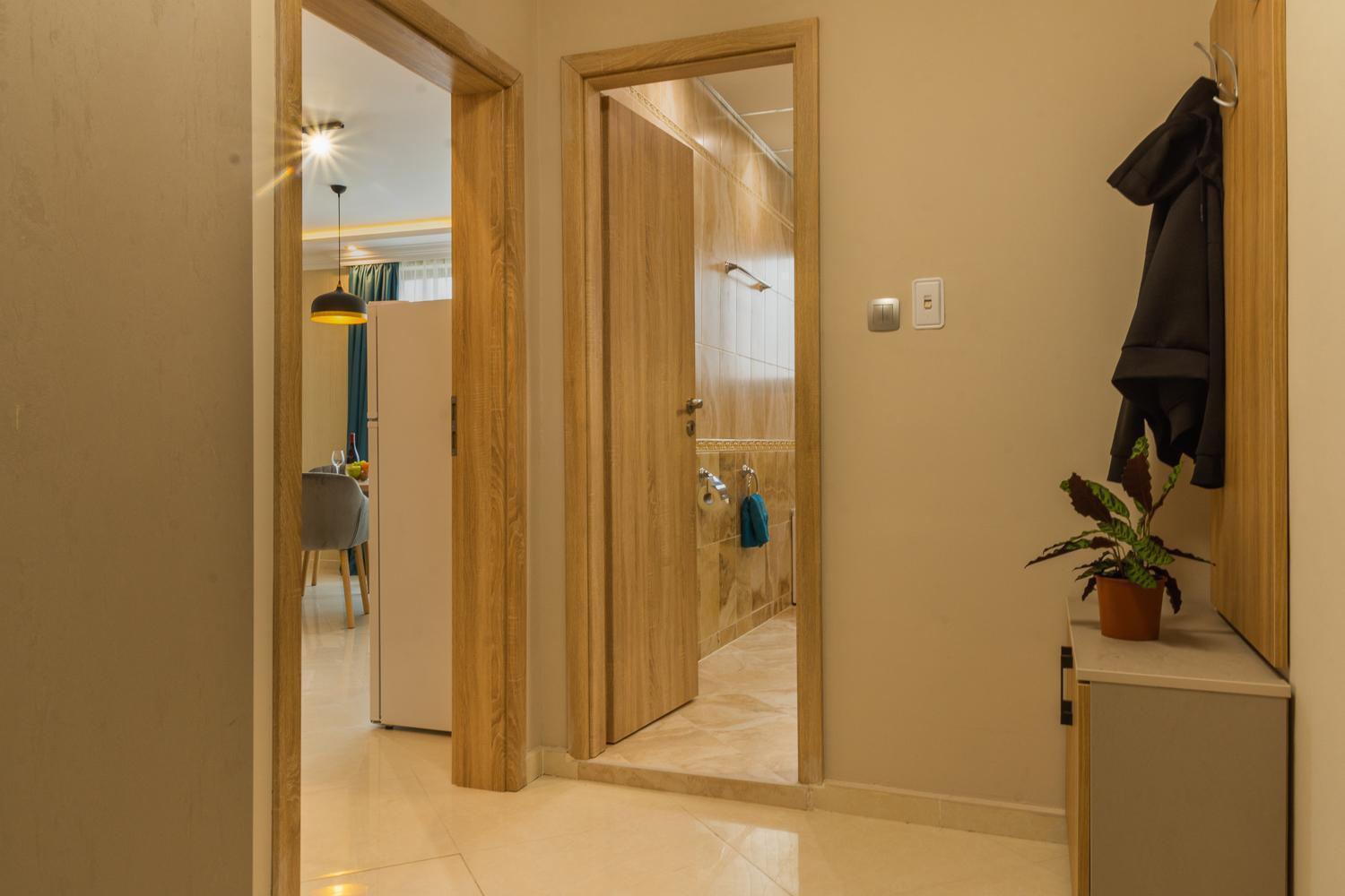 Vemara City Boutique Hotel-Free Parking Varna Exteriör bild